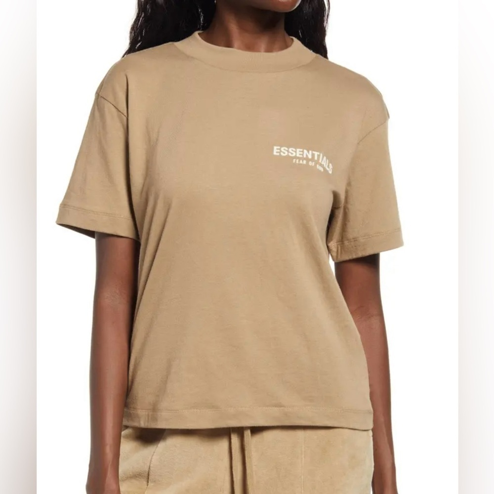 ESSENTIALS Fear of God Women’s Tee Sand/Khaki Logo—Excellent Condition